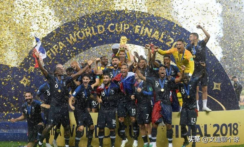 早报：巴黎群星闪耀FIFA颁奖礼（晨报：巴黎群星辉映FIFA年度颁奖典礼）