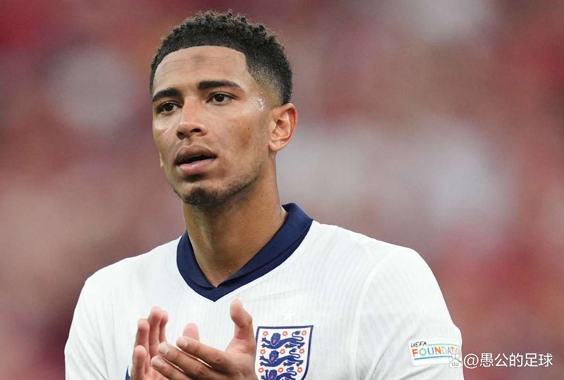 League Awards颁奖：Chovy年度最佳选手，Tarzan LPL最佳