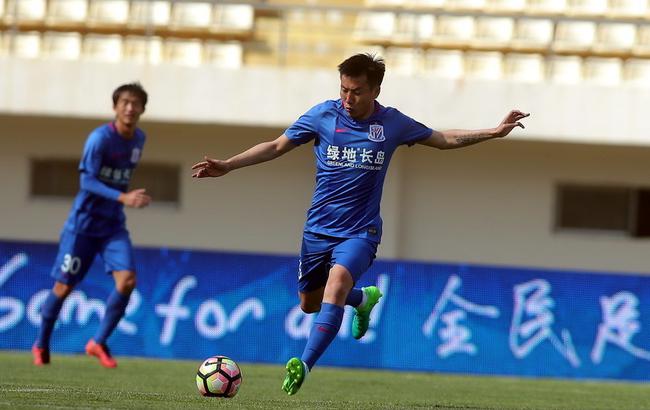 巴黎主帅战术受质疑