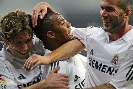 萨利巴：很高兴晋级联赛杯半决赛，我们必须从上赛季吸取教训（萨利巴：闯入联赛杯四强令人欣喜，必须汲取上季教训）